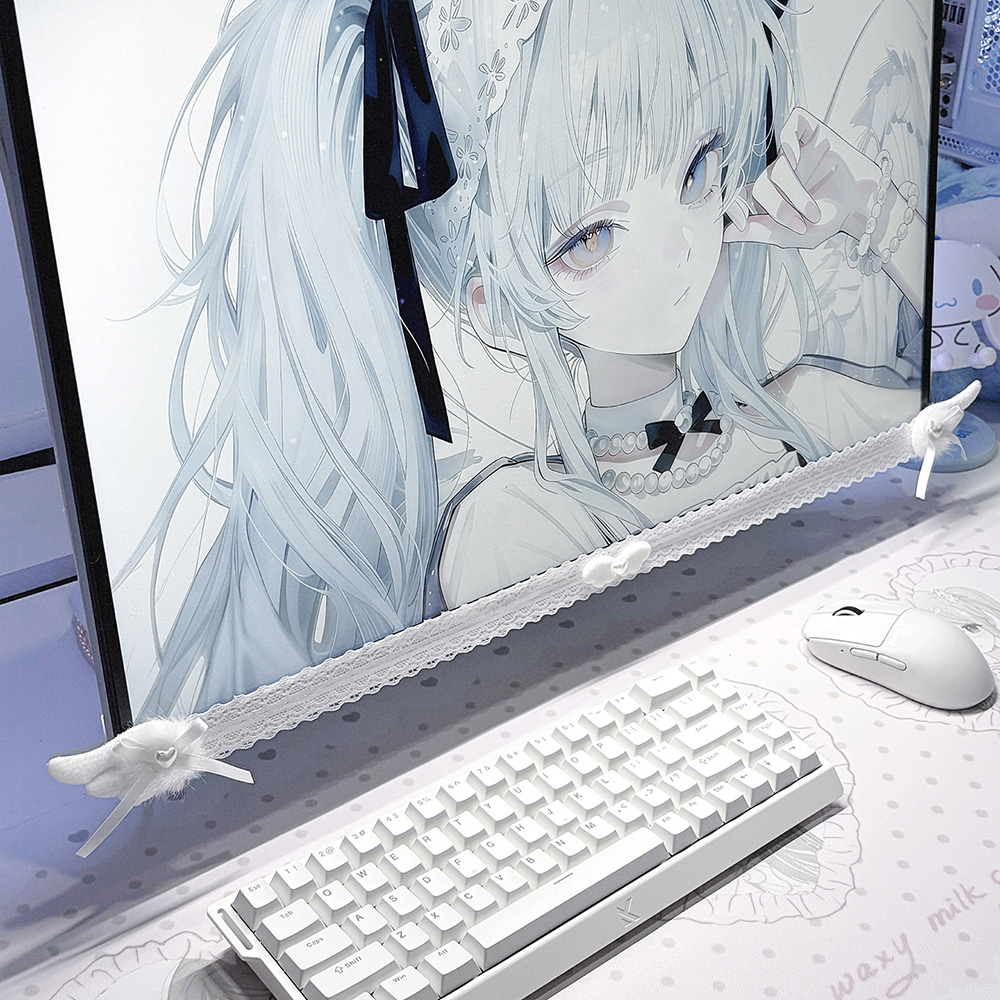 新しいスクリーンデコレーション、白いレースのモニタートリム、 - Gaming Setup Desk のレビューと価格